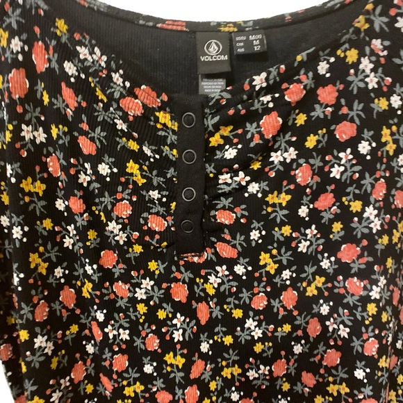 NWT Volcom Juniors' Stone Steezee Printed Mini Dress, size XSmall - Picture 4 of 10